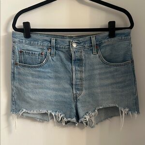 Levi's 501 button fly blue Jean shorts, size 32